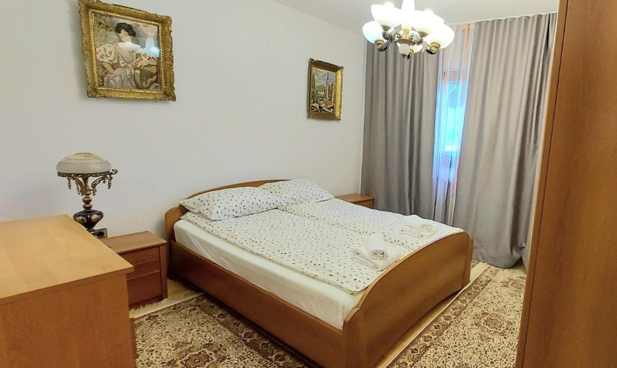 Family Apartment With Garden Sarajevo Exteriör bild