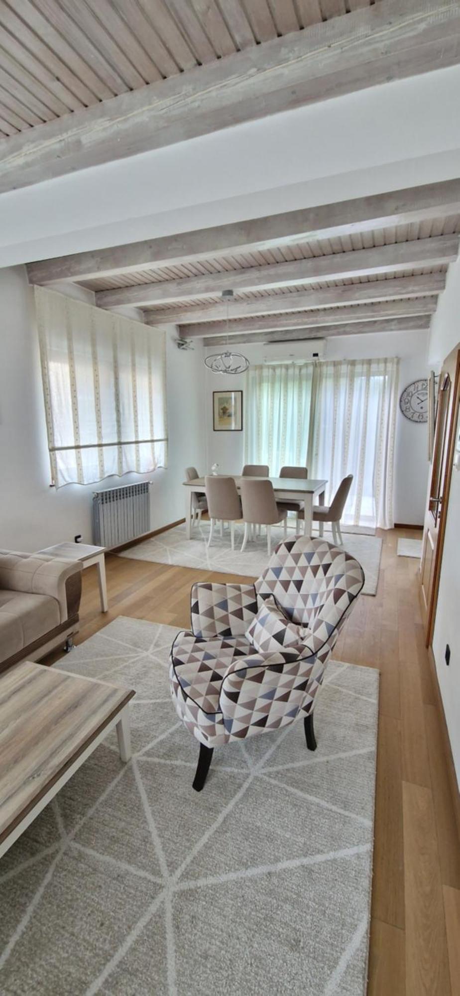 Family Apartment With Garden Sarajevo Exteriör bild